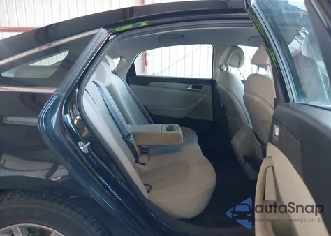 2015 Hyundai Sonata Se z USA, uszkodzony, nr VIN 5NPE24AF6FH013986